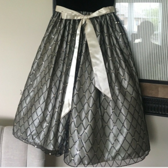 Cinderella Dress Black Velvet Gold Overlay Flower Girl - Picture 2 of 4